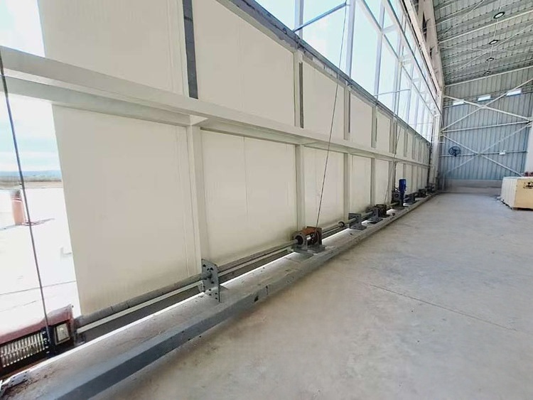 Actual Effect of Folding Hangar Doors