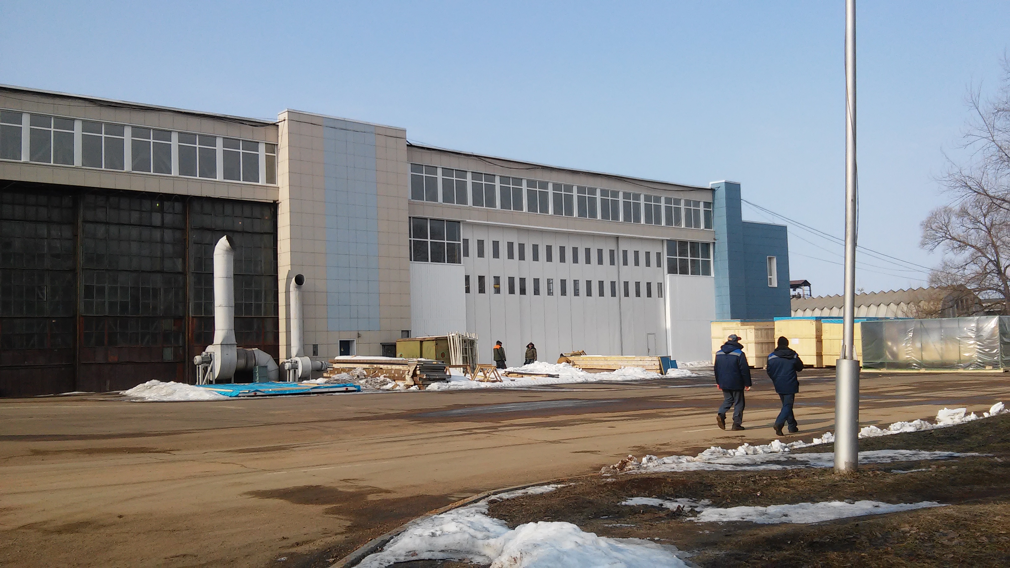 Russian Side-Sliding Hangar Door Project