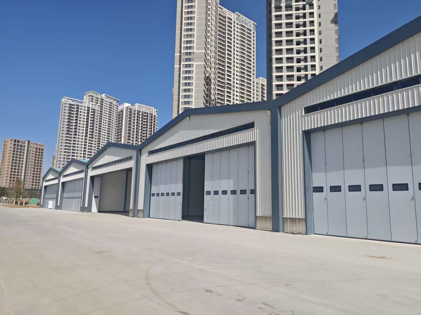 Large-scale drone hangar door